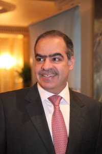 سفير البحرين الشيخ فواز آل خليفة