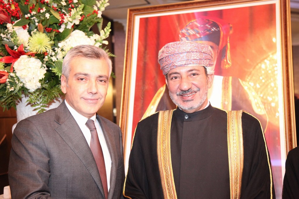 السفير الهنائي يستقبل سفير لبنان الجديد في لندن رامي مرتضى 